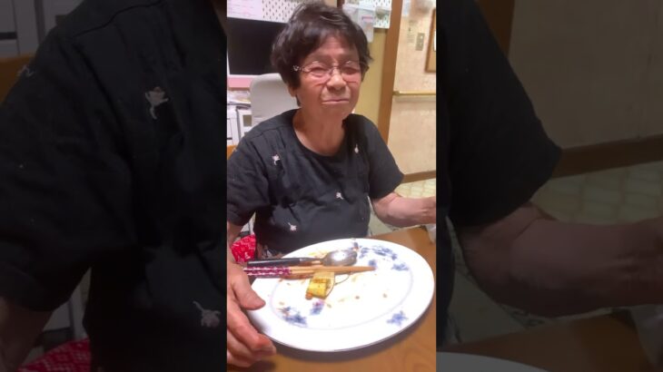 ９３歳ツムツムばあちゃん　いい気持ちで完食❗️👵