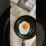 ９３歳ツムツムばあちゃん朝の目玉焼き🍳❗️👵