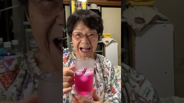 ９３歳ツムツムばあちゃん朝のご挨拶👵梅しそジュースで暑さ乗り切る９３歳‼️今日も一日頑張ろう💪👵