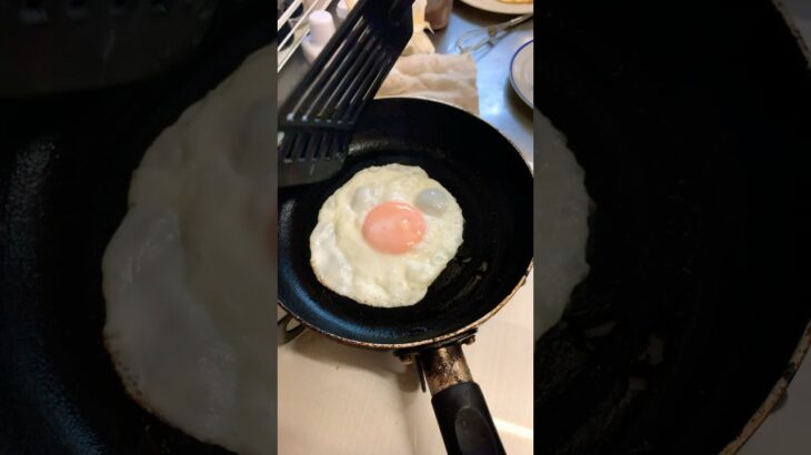 ９４歳ツムツムばあちゃん朝の目玉焼き🍳2👵❗️