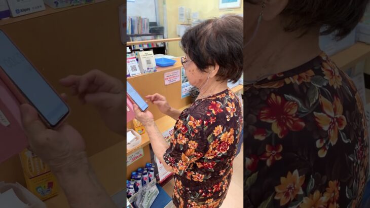 94歳ツムツムおばあちゃん 本屋さんでレタスクラブ10冊買いました👵♥️