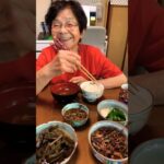 ９４歳ツムツムばあちゃんお昼のモグモグタイム👵❗️