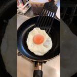 ９３歳ツムツムばあちゃん朝の目玉焼き🍳❗️👵