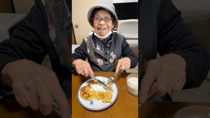 94歳ツムツムおばあちゃんお昼ご飯はフレンチトーストです❤️👵