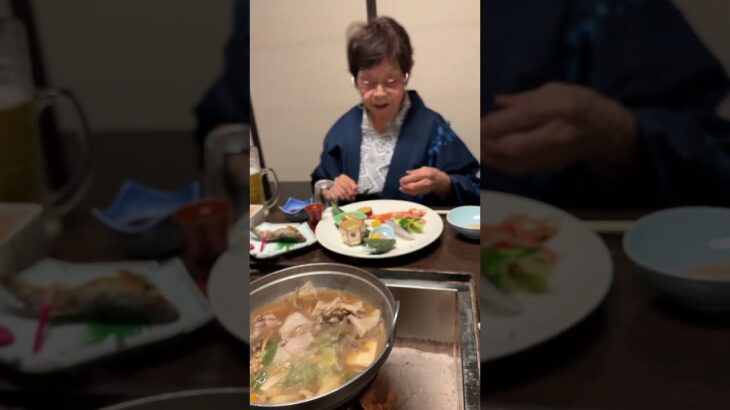 94歳ツムツムおばあちゃん豪華夕ご飯❤️👵