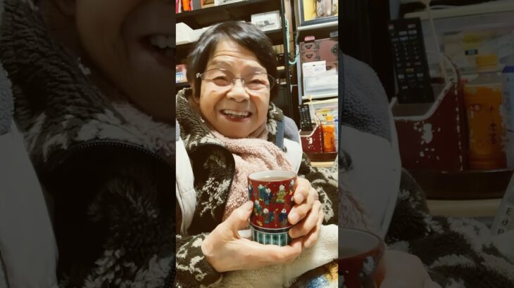 ９４歳ツムツムおばあちゃん朝のご挨拶👵クリスマス🤶🎄だと言うのに、遠く医者に薬💊貰いです。生きること大変なんです❗️👵暮れを済ませて新しい年に向け頑張るウーマン💪