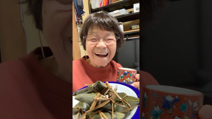 ９４歳ツムツムおばあちゃん朝のご挨拶👵チマキのご紹介❗️朝からご機嫌🥰バァーバでぇーす👵❤️❤️❤️