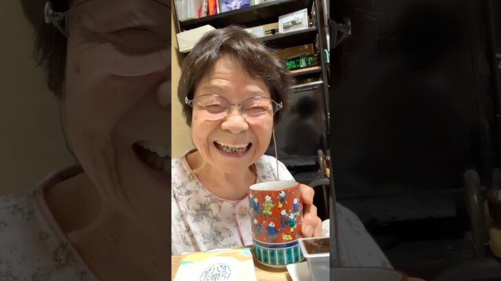 ９４歳ツムツムおばあちゃん朝のご挨拶👵元気モリモリ🥰朝から生ゴミプラごみ持ち出し頑張っています💪👵❤️❤️❤️