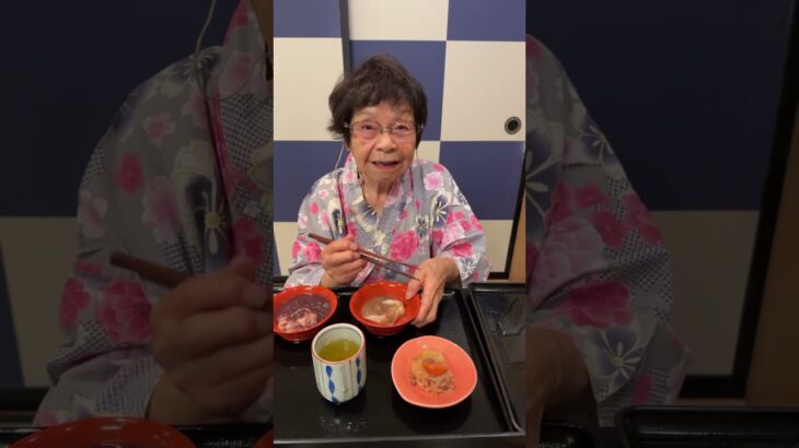 94歳ツムツムおばあちゃん朝のご挨拶👵❤️ #つむつむおばあちゃん #tsumtsumgrandma