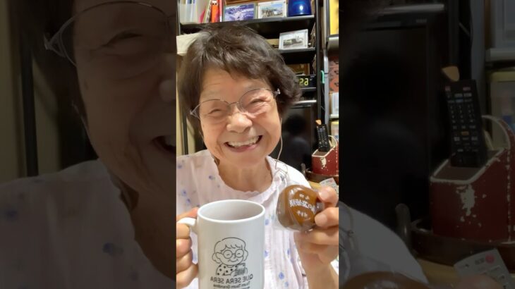 ９４歳ツムツムおばあちゃん朝のご挨拶👵朝から大きな声でご挨拶が出来ました🥰今日も元気でケセラセラ🎶暑さ頑張るウーマン👵❤️❤️❤️